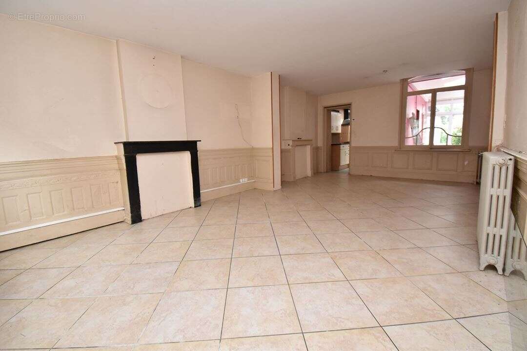 Maison 150 m² à Cambrai  - photo 2