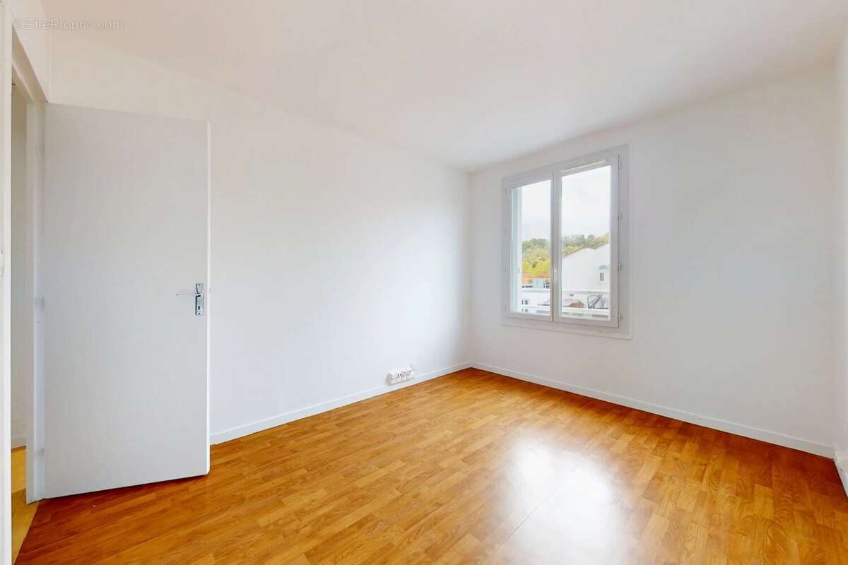 Appartement à COULOMMIERS