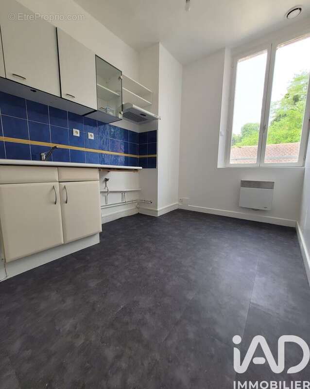 Photo 2 - Appartement à LIANCOURT