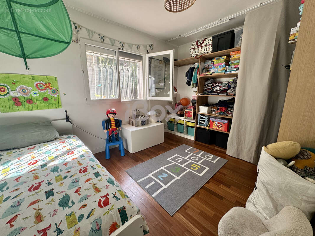 Maison à LA VALETTE-DU-VAR