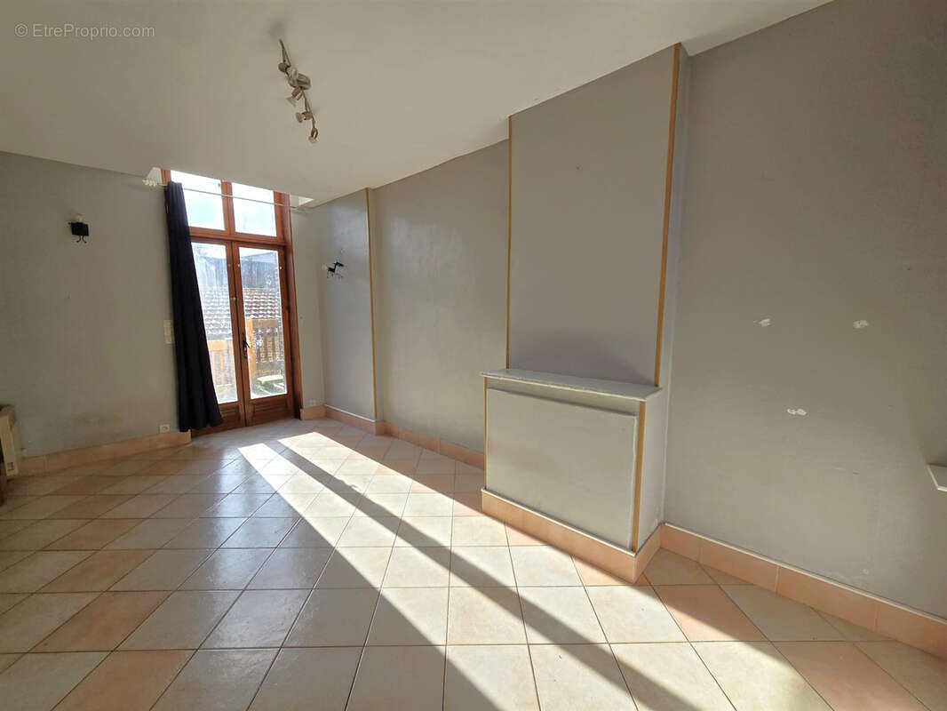 Appartement à TILLIERES-SUR-AVRE
