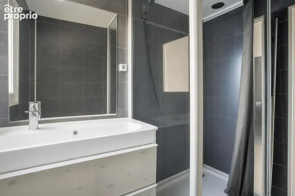 Appartement 3 pièces en plein centre-ville de Maurepas - photo 4