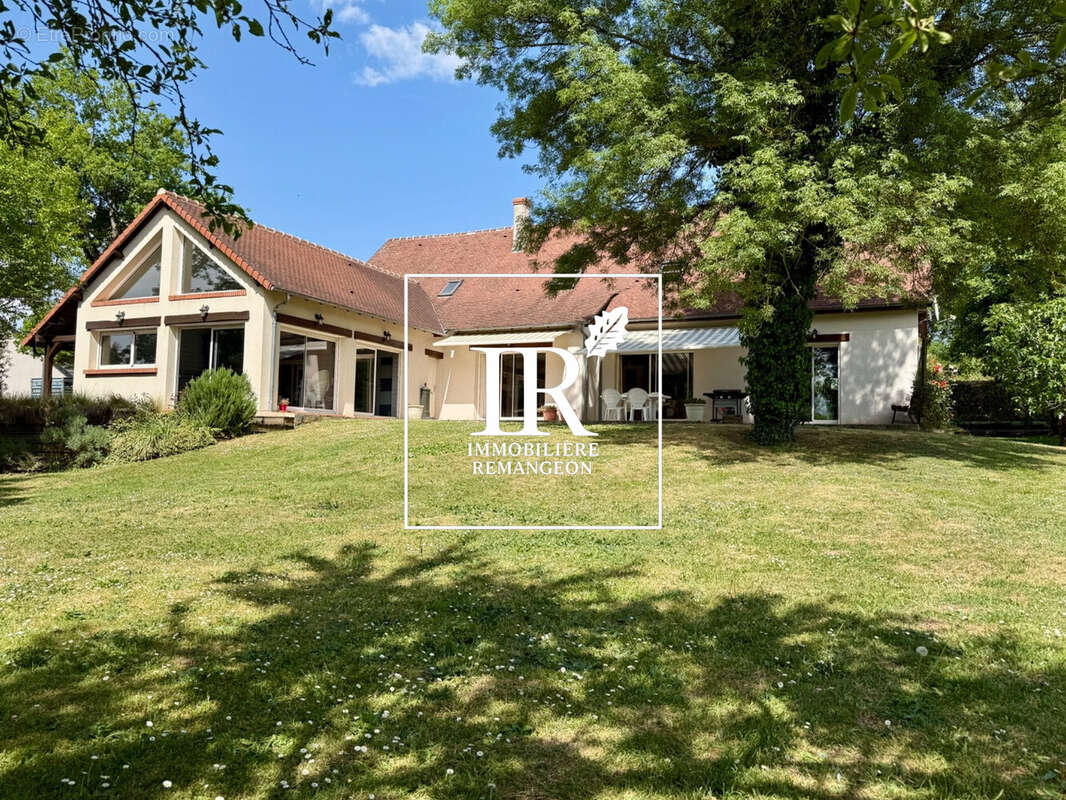 Maison à MEREAU