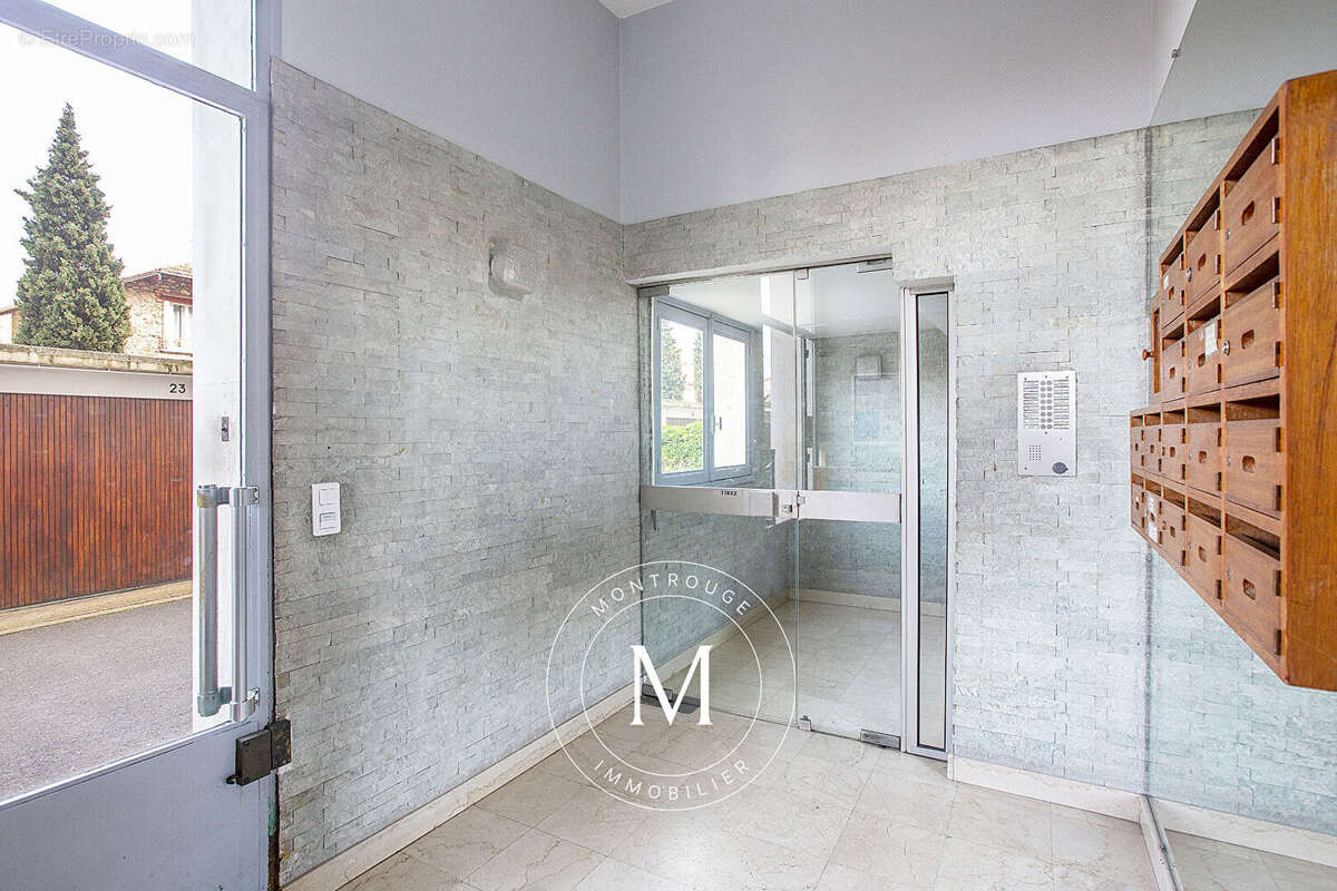 Appartement à MONTROUGE