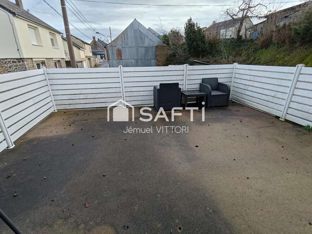 Photo 8 - Maison à ERNEE