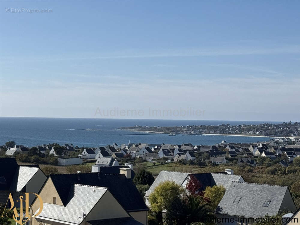 Maison en pierre du début des années 1900 - Vue mer - secteur très calme - photo 2
