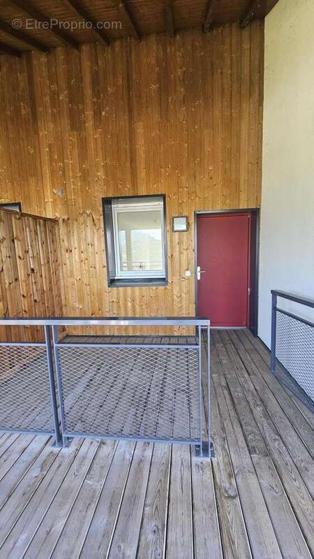 Appartement à JACOB-BELLECOMBETTE