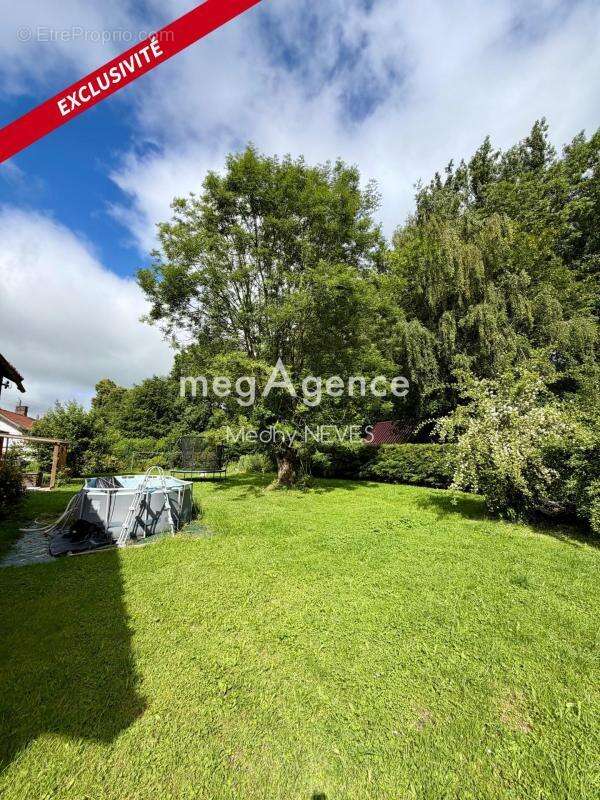 Maison familiale de 125 m² avec grand terrain et hangar - photo 10