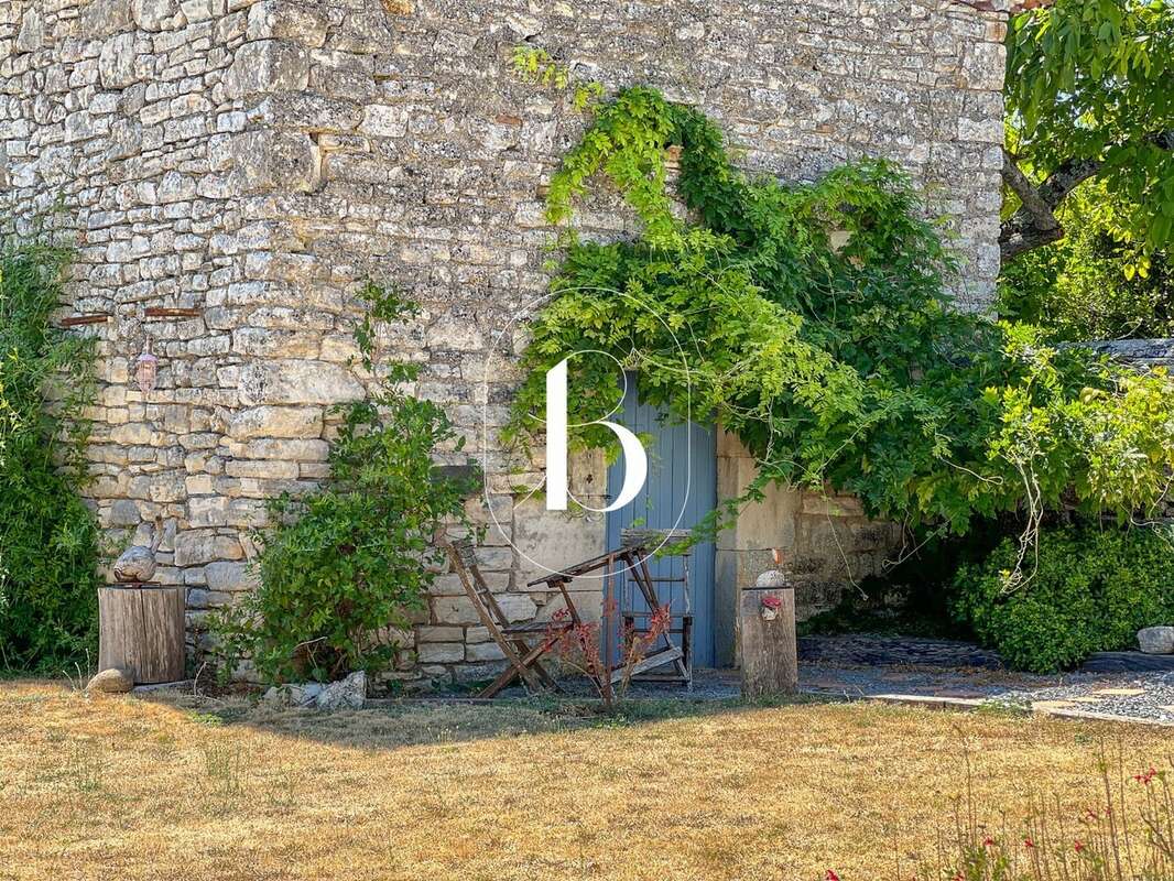Maison 160 m² à Barjac  - photo 38