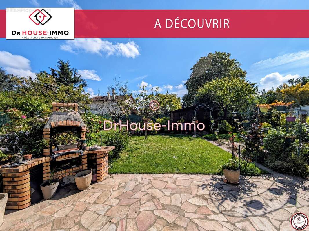 Maison à CHANTELOUP-LES-VIGNES