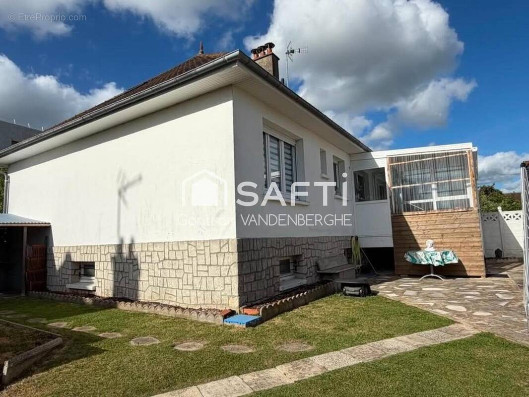 Photo 1 - Maison à AIRE-SUR-LA-LYS