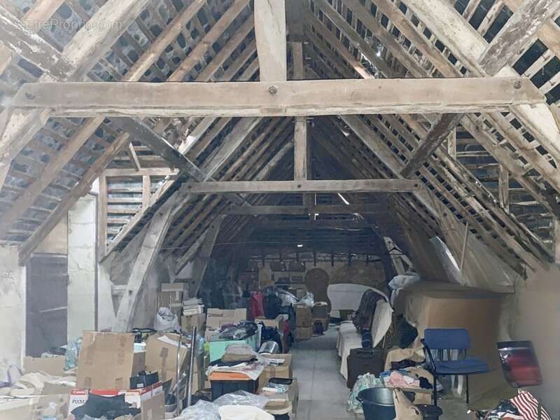 Dpt Vienne (86), à vendre CHATELLERAULT propriete P10 de 350 m² - Terrain de 1 516,00 m² - photo 12