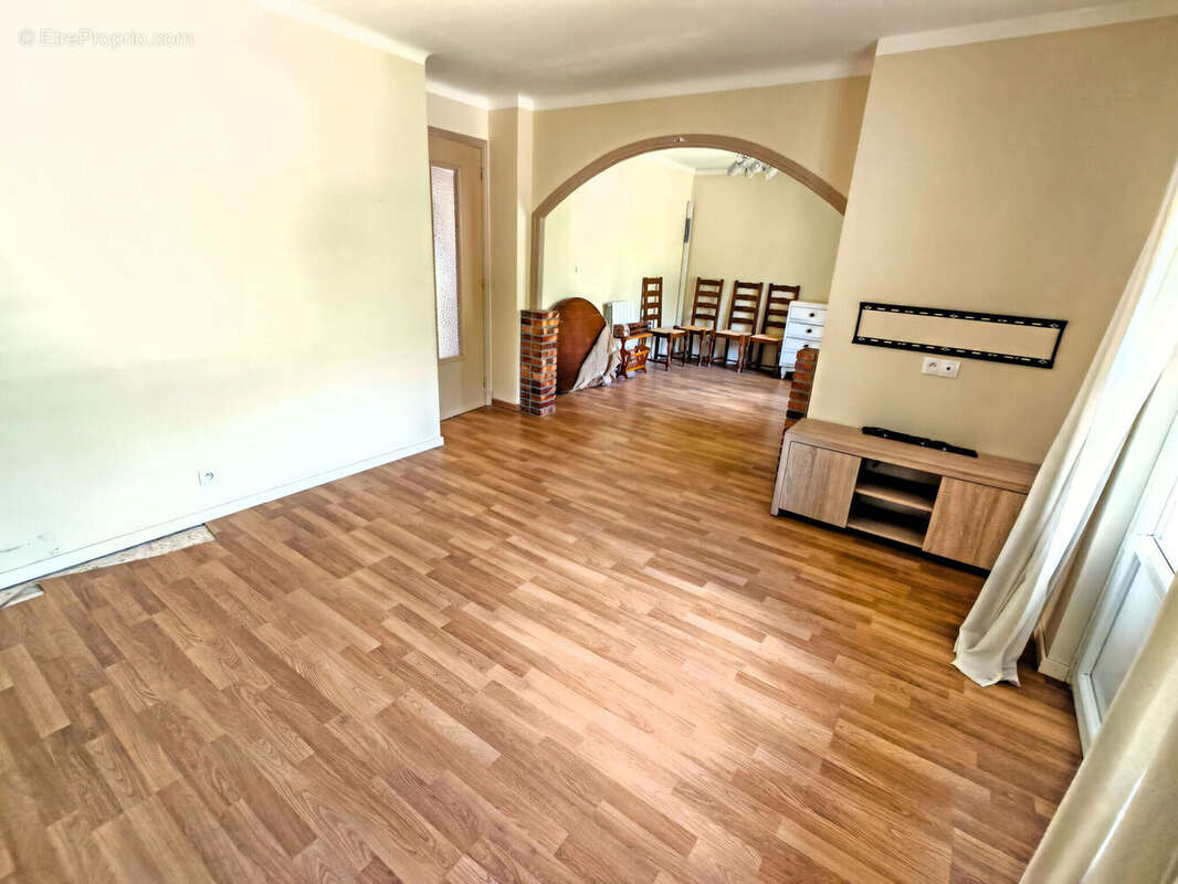 Appartement 84 m² à Roquebilliere  - photo 2