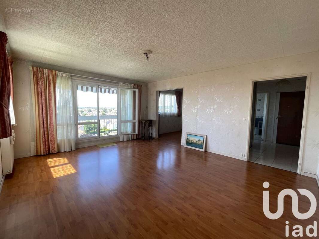 Photo 8 - Appartement à TAVERNY