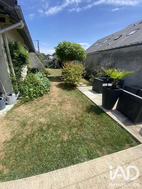 Maison 142 m² à Juillan  - photo 5