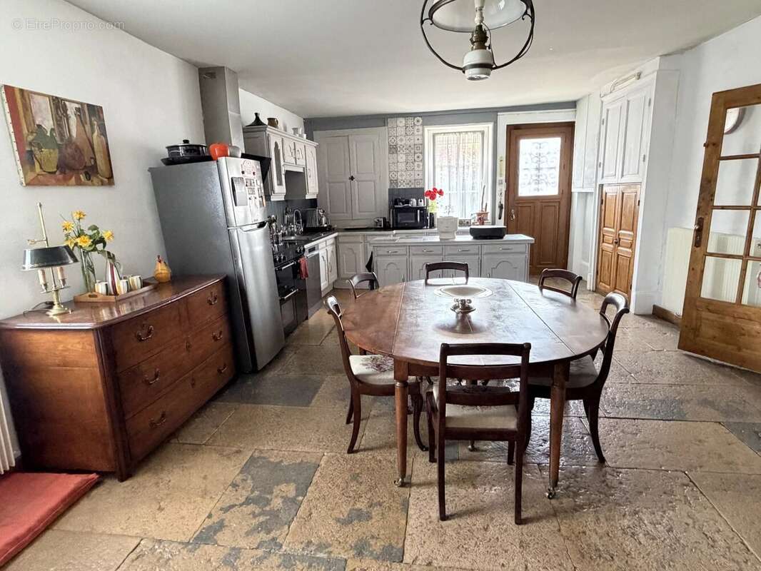 Maison à PERRIGNY-LES-DIJON