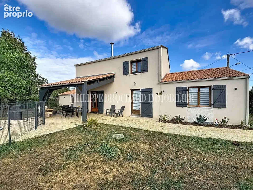 Maison 5 pièces 108 m² à vendre à Moutiers-Sur-Le-Lay (85320) - photo 3