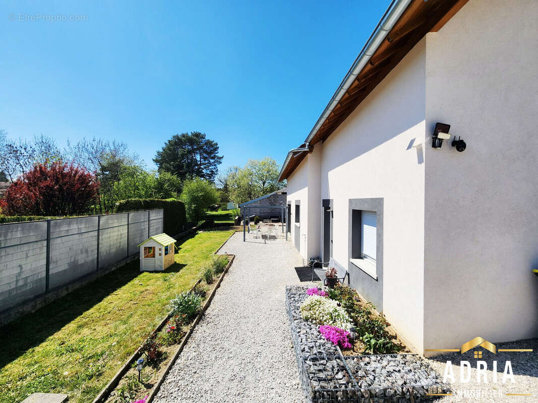 Maison à VALDAHON