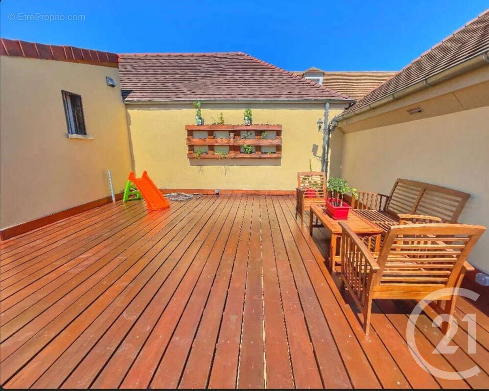 Maison 101 m² à Garges-Les-Gonesse  - photo 14