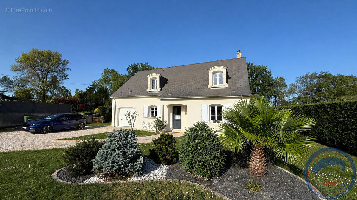 Maison à LUYNES
