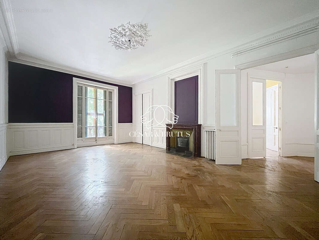Appartement à LYON-6E