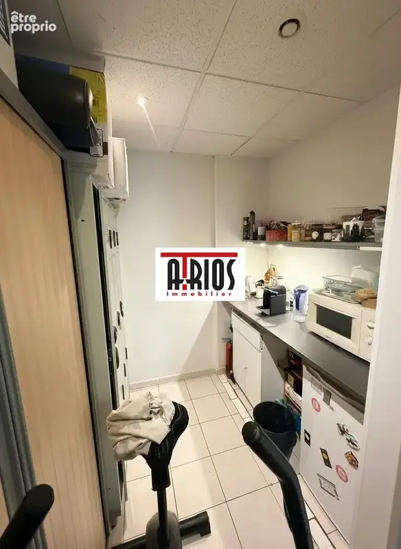 Commerce 60 m² à vendre à Hyeres (83400) - photo 9