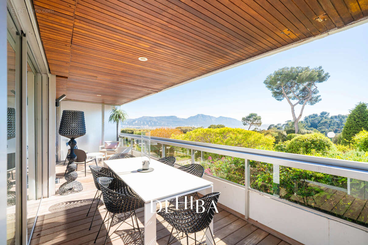 Appartement à MARSEILLE-8E