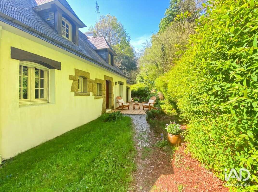 Maison 164 m² à Baud  - photo 2