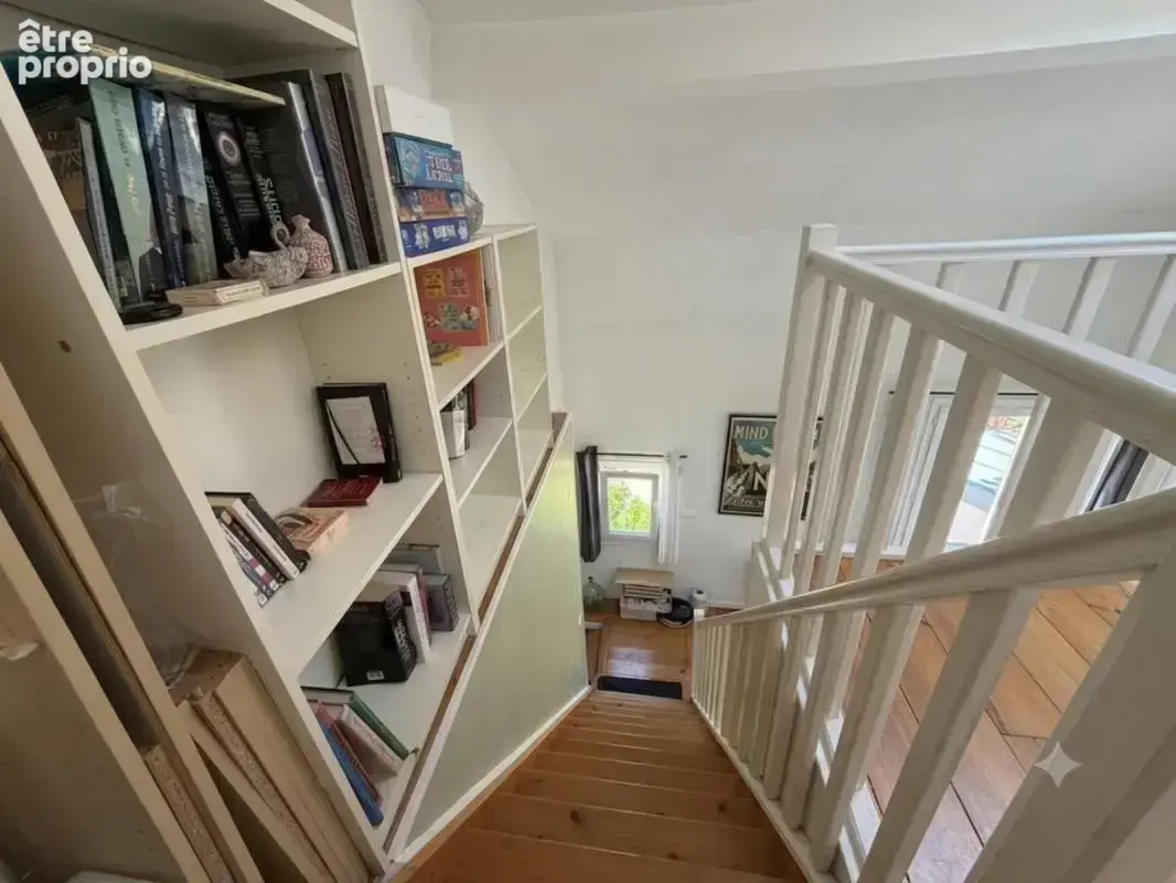 Au coeur de Louveciennes , un Duplex lumineux de 42 m2 Loi Carrez 50m2 utile - photo 9