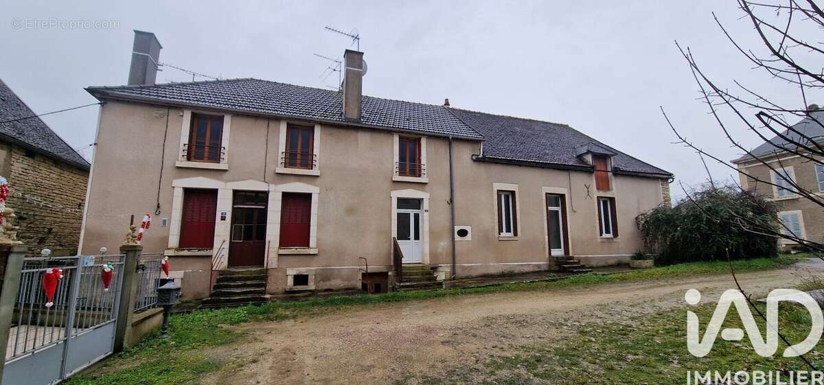 Photo 8 - Appartement à LEZINNES