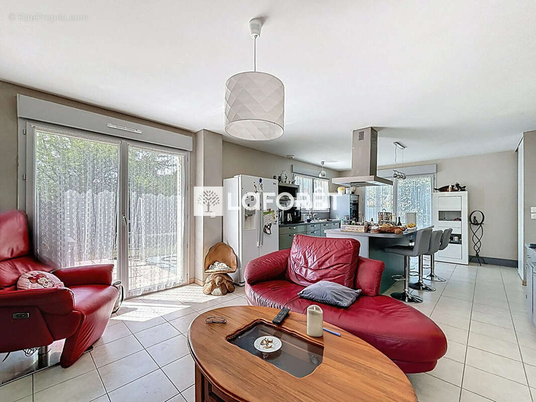 Maison à SAINT-ANDRE-DE-CORCY