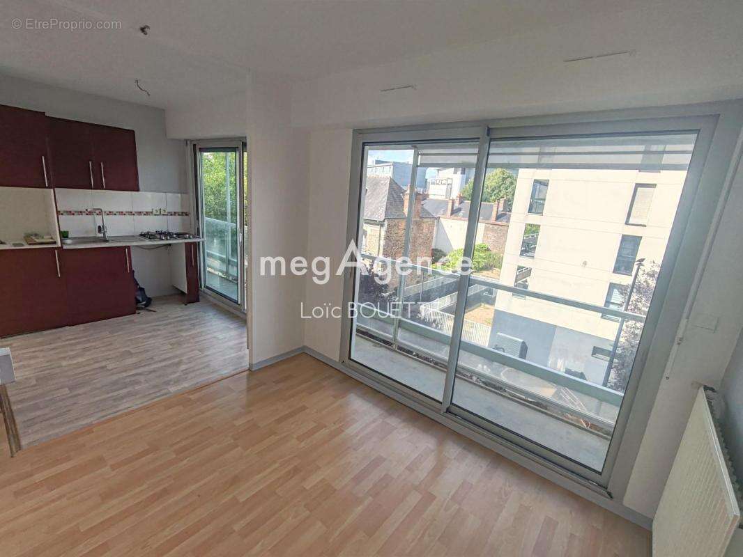 Place de bretagne, appartement avec balcon - photo 2