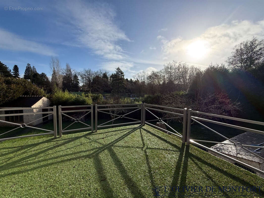 Maison à MONTFORT-L'AMAURY