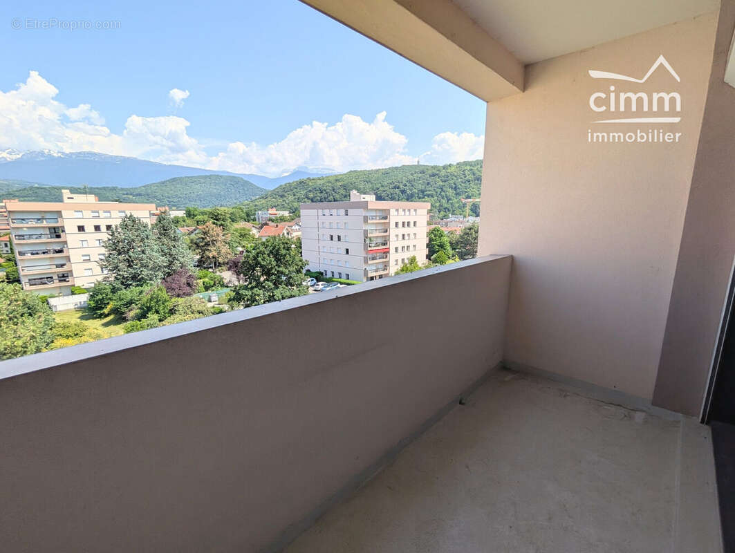Appartement 72 m² à Echirolles  - photo 3