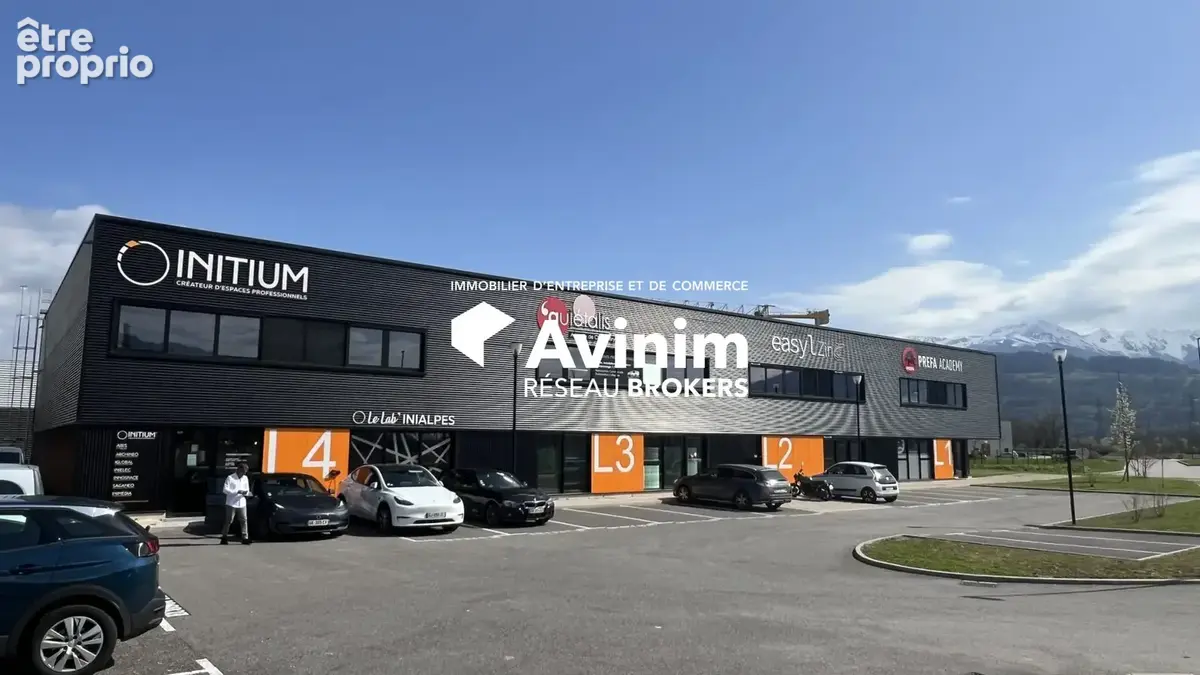 Photo Commerce à Sainte-Helene-Du-Lac au prix de 695 000€