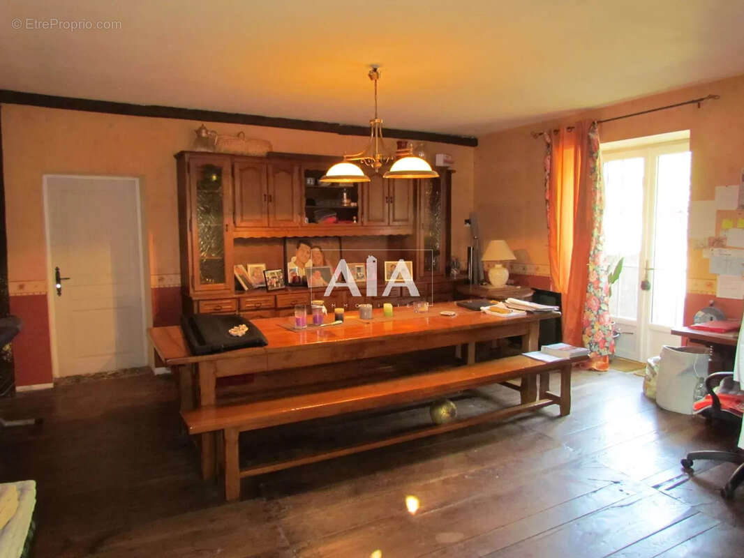Maison proche de Nanteuil en Vallée - photo 6