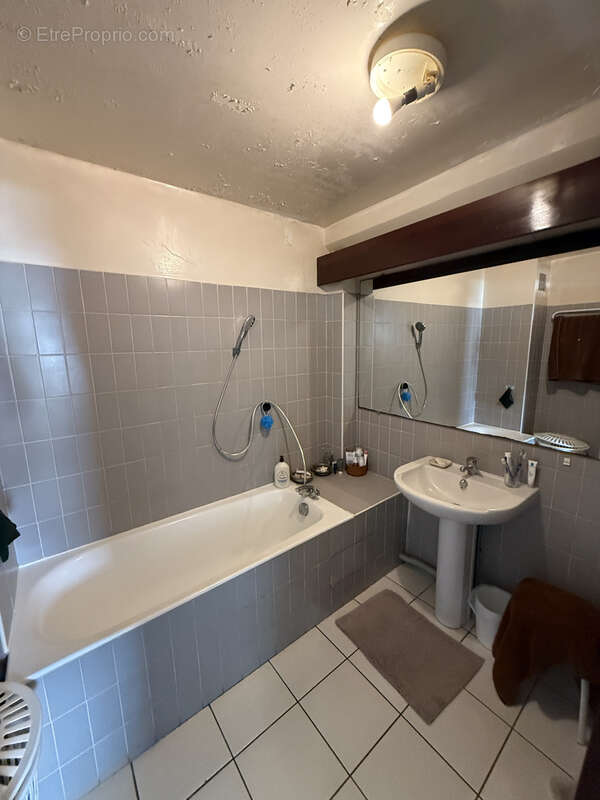 Appartement à SAINT-DENIS