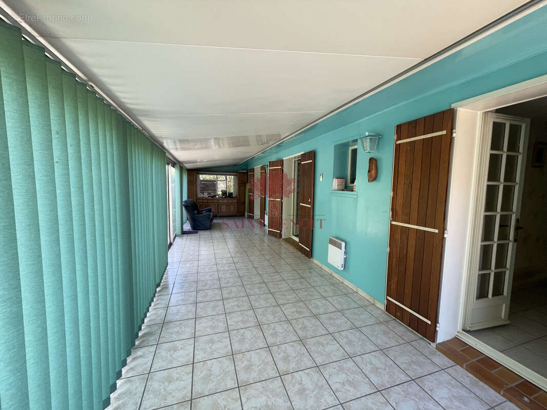 Villa de plain pieds de 121m2 de type t3 avec un bureau et un sous sol de 96m2 - photo 6