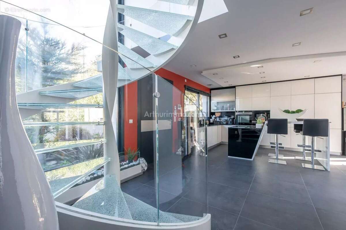 Maison à VILLEVAUDE