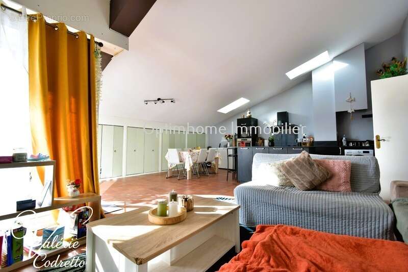 Appartement à HYERES