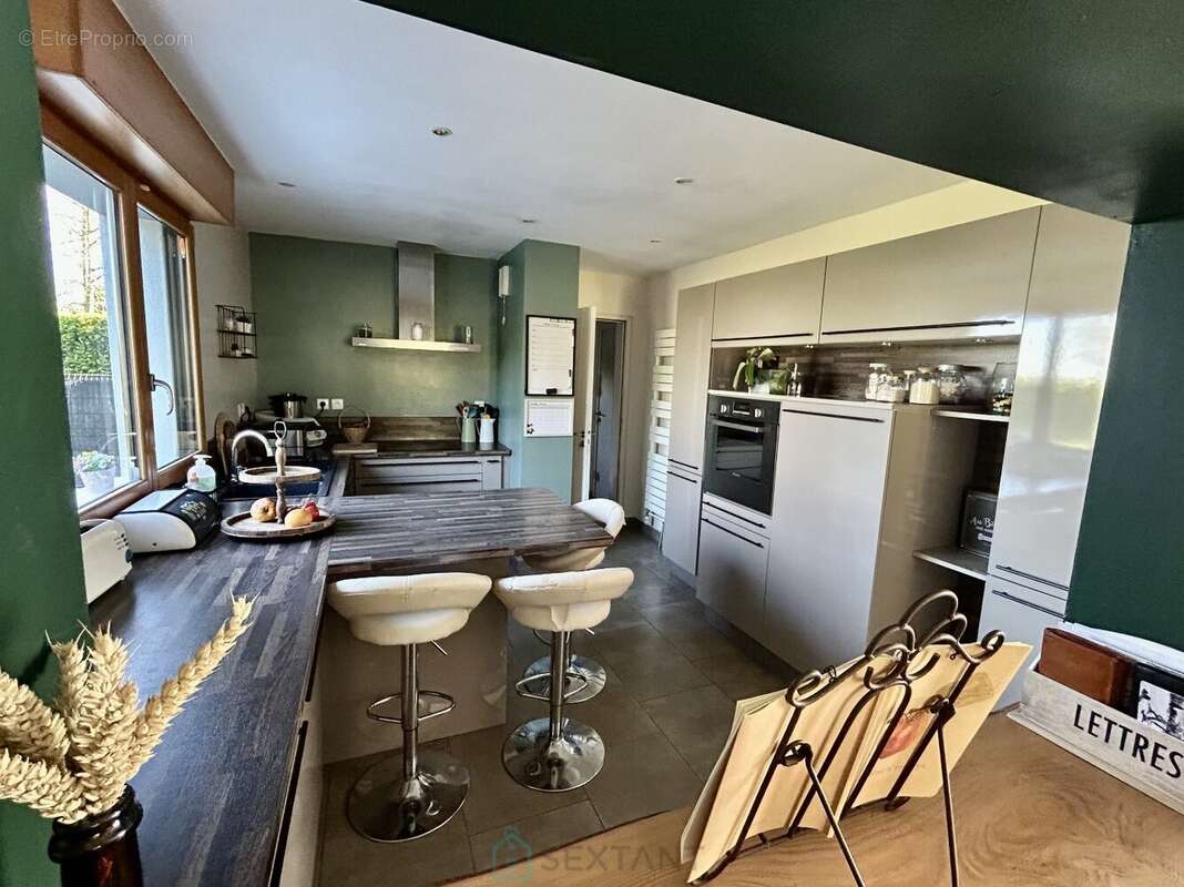 Maison à NEUVIREUIL