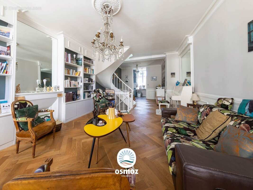 Maison à LA ROCHELLE