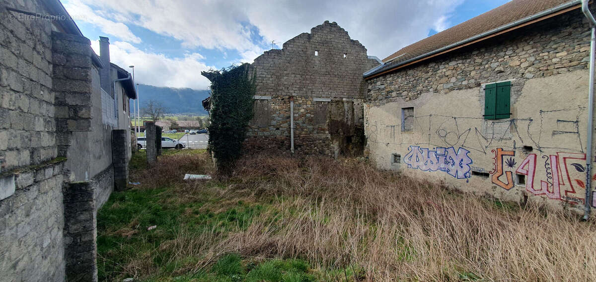 Maison à BRENTHONNE