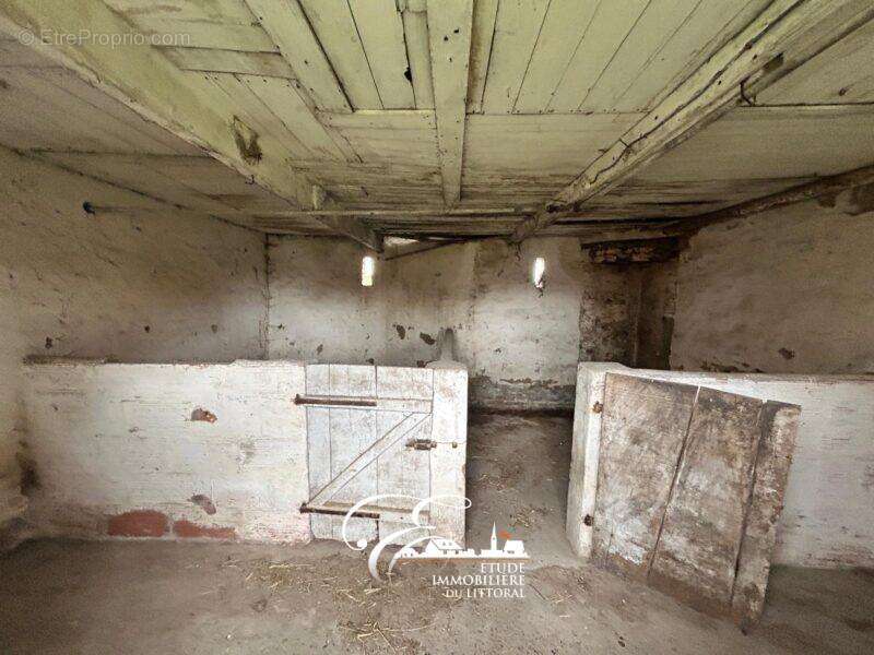 Maison à BAYENGHEM-LES-EPERLECQUES