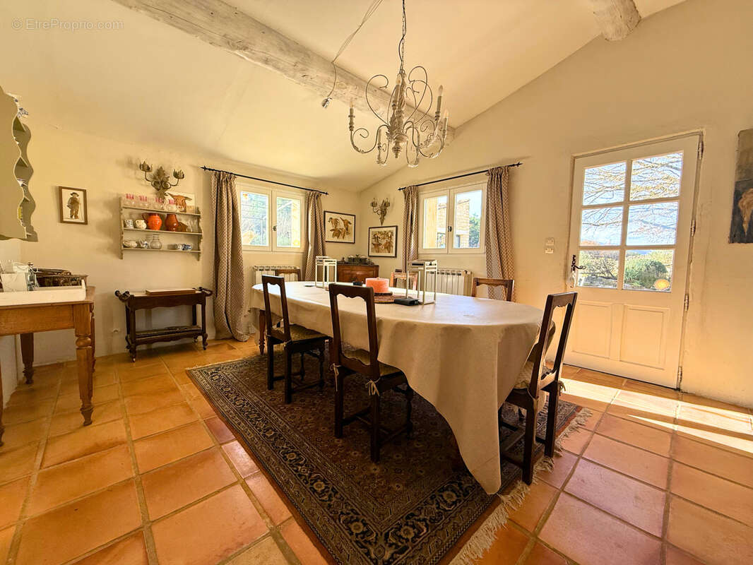 Maison à FORCALQUIER