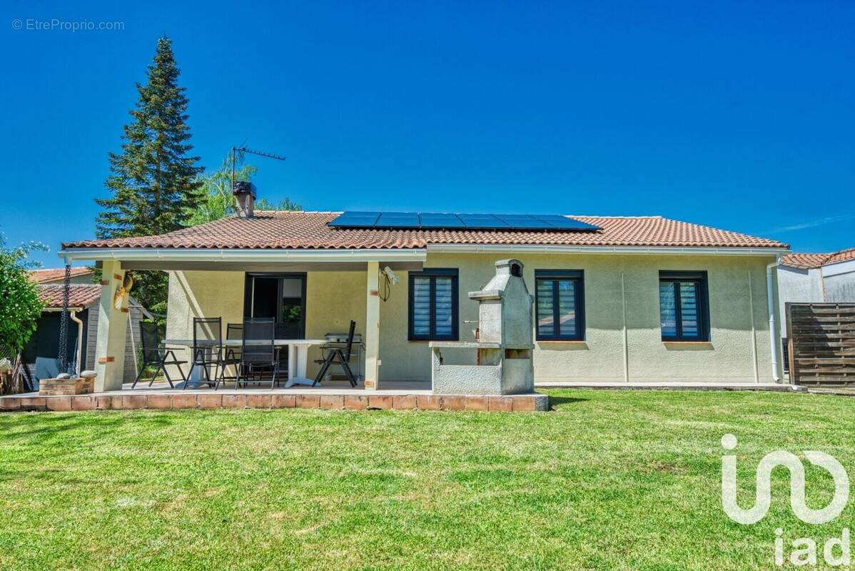 Photo 1 - Maison à VILLENAVE-D&#039;ORNON