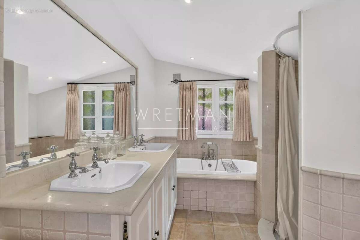 Charmante bastide avec vue imprenable – Tourrettes-sur-Loup - photo 61