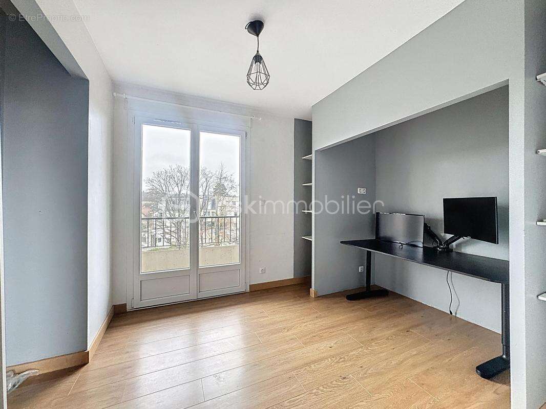 Appartement à SAVIGNY-SUR-ORGE
