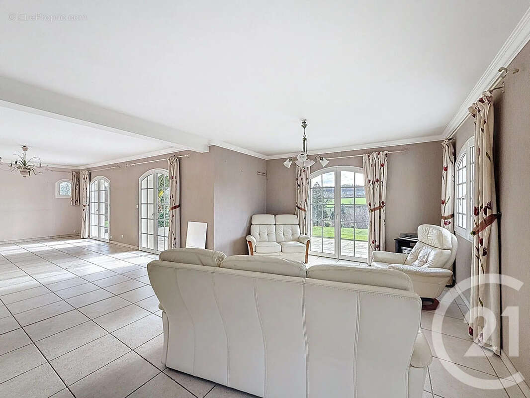 Maison 205 m² à Lannion  - photo 4