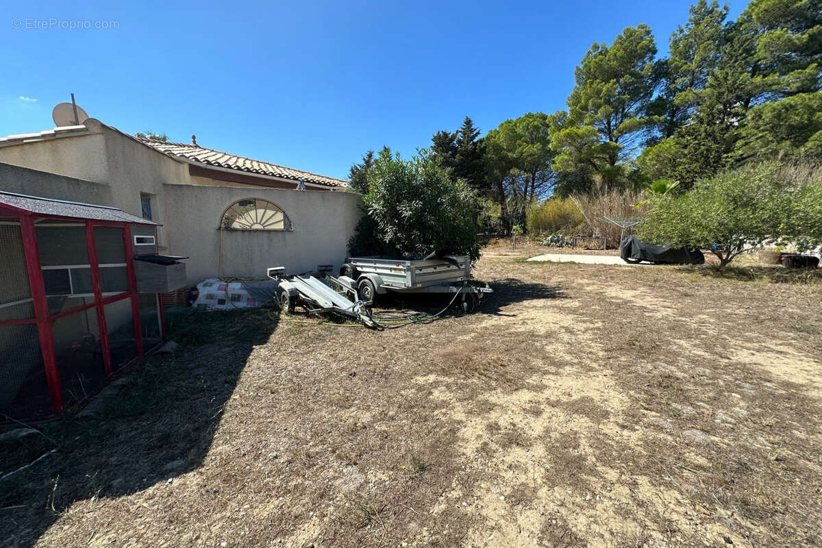Maison à LEZIGNAN-CORBIERES